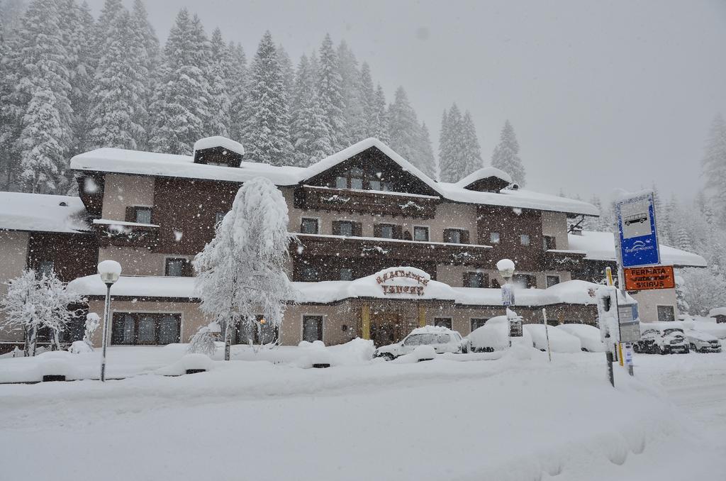 Residence Taufer San Martino Di Castrozza Esterno foto