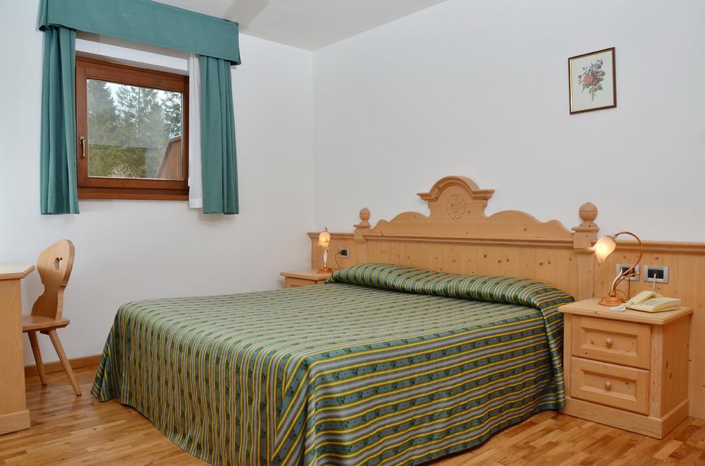 Residence Taufer San Martino Di Castrozza Esterno foto