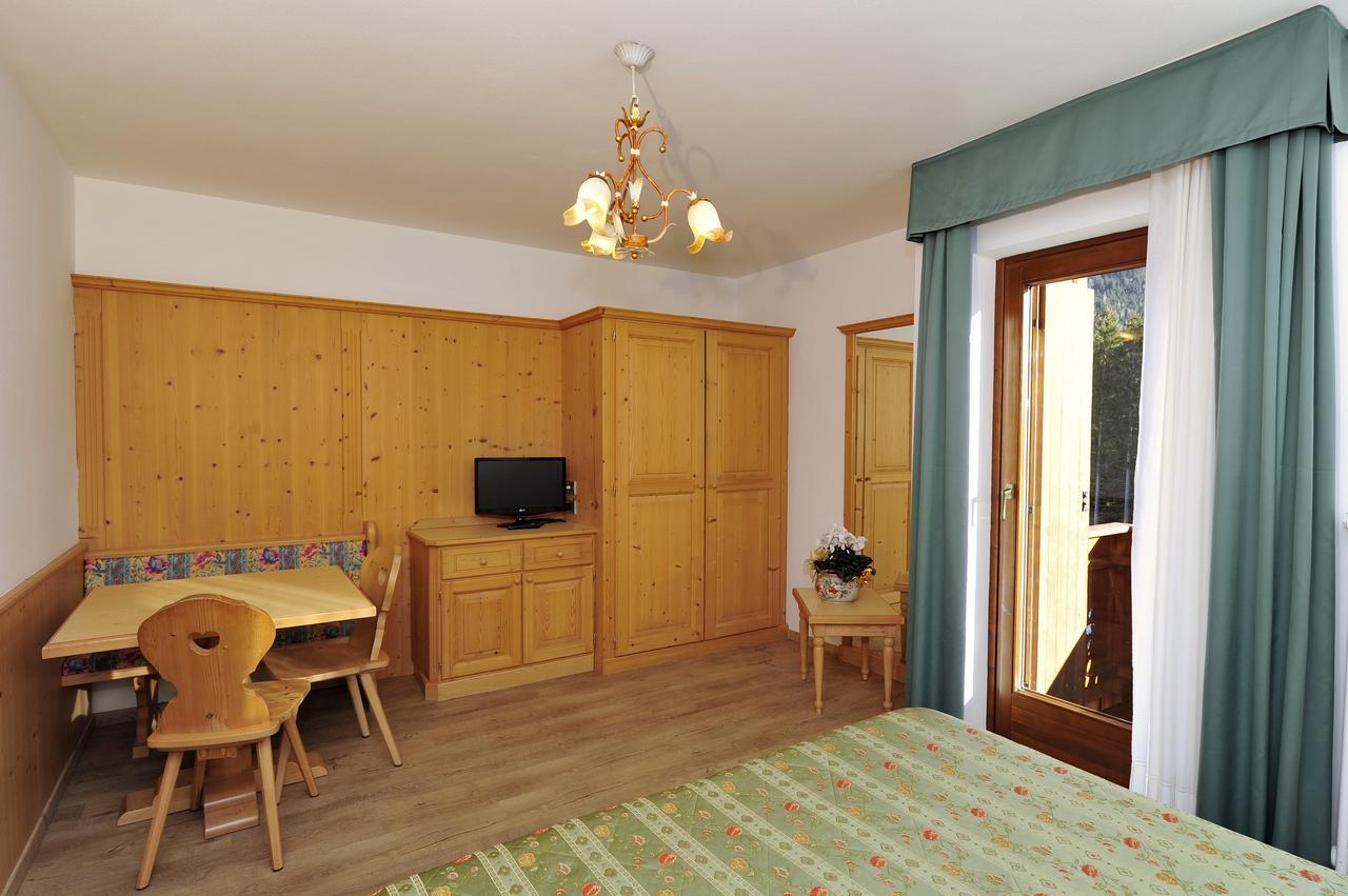 Residence Taufer San Martino Di Castrozza Esterno foto